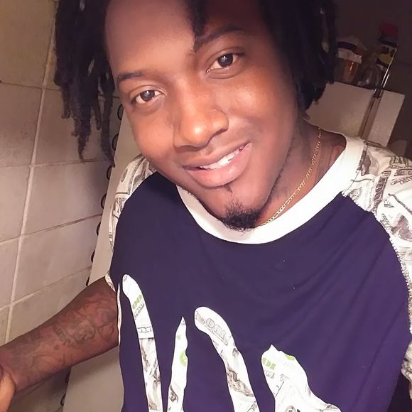 Meet your Posher, Kevin - Picture 1 of 1